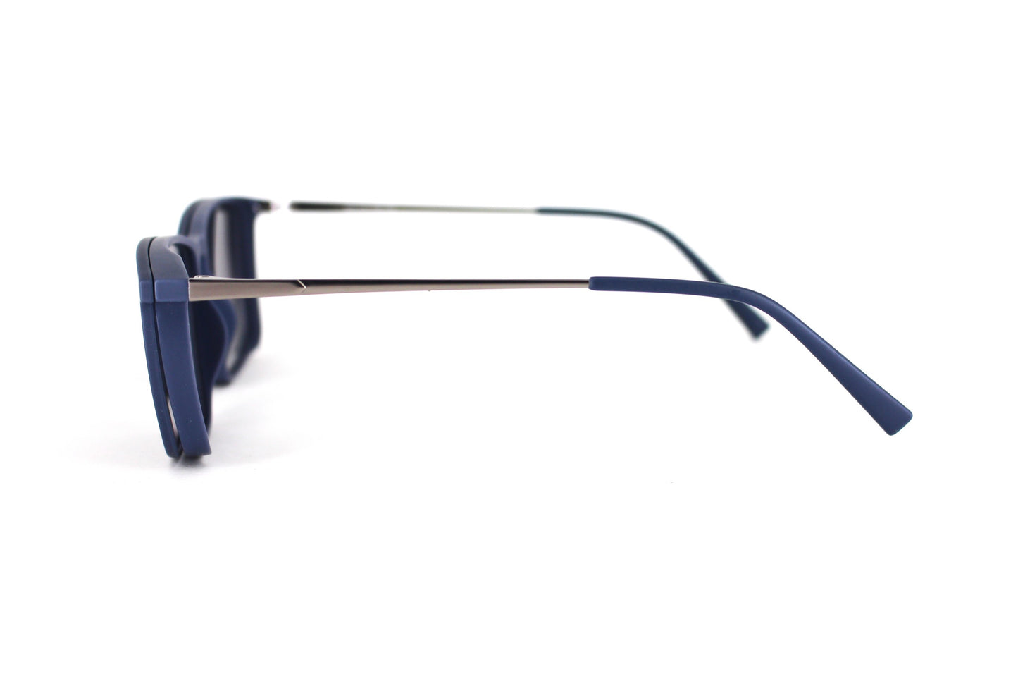 EyE M Trc 196B