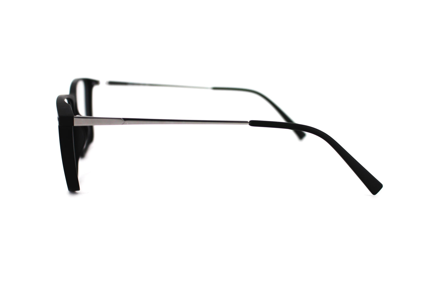 EyE M Trc 196