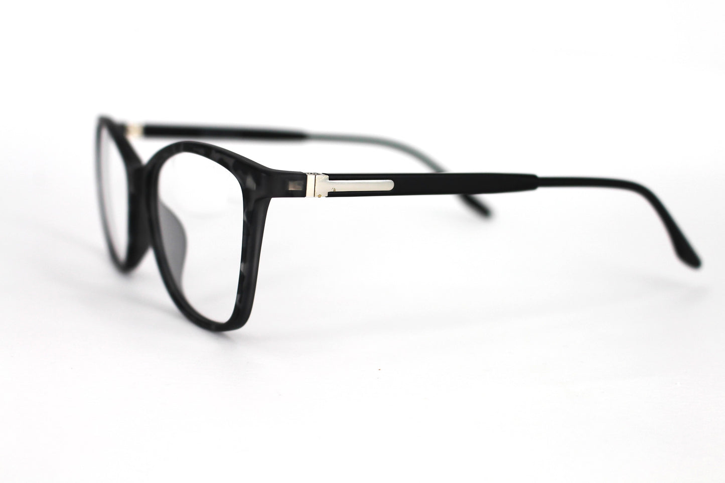 EyE M Trc 186 A