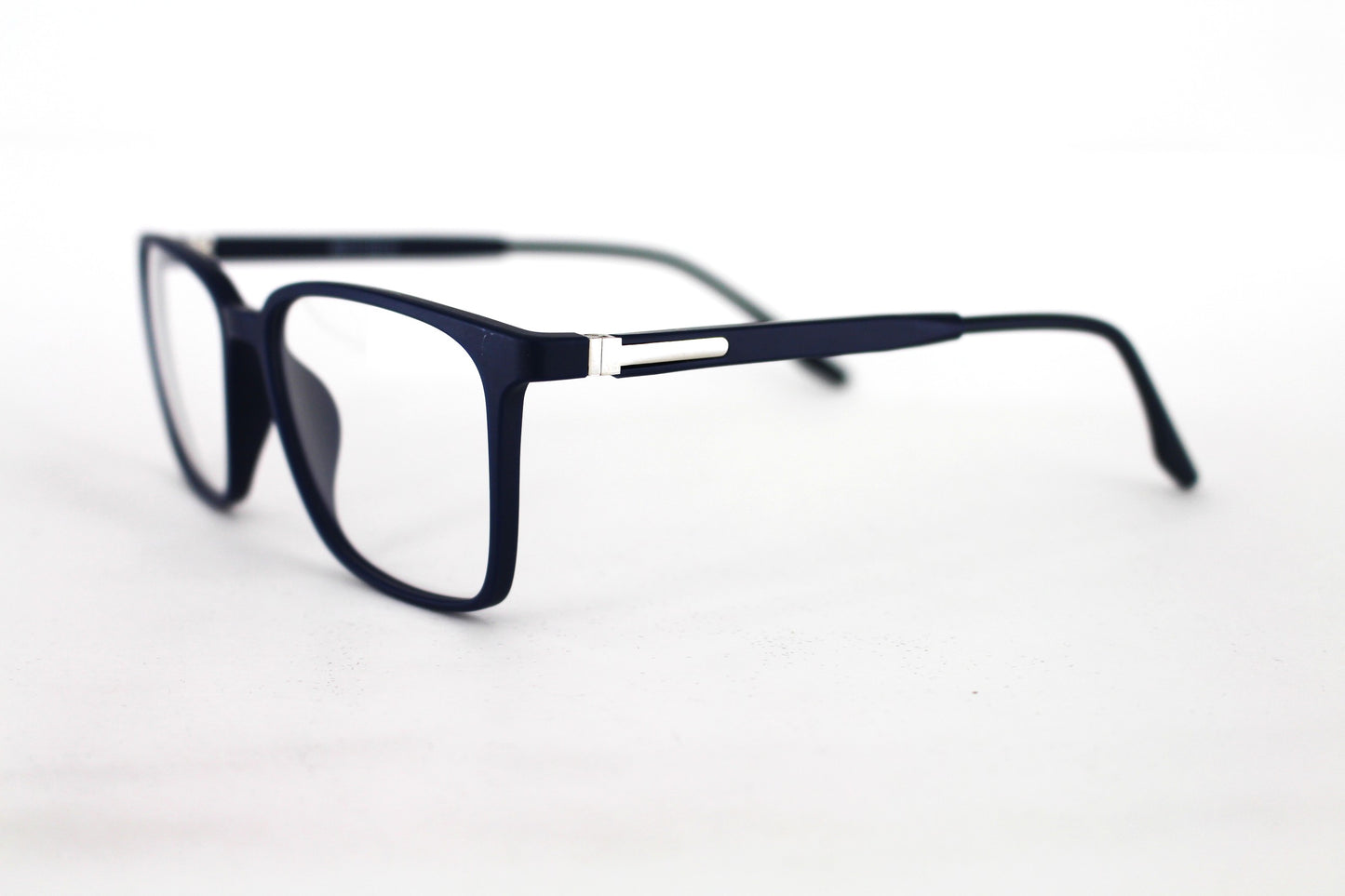 EyE M Trc 187