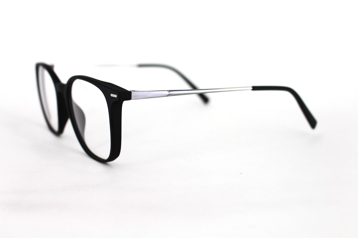 EyE M Trc 194