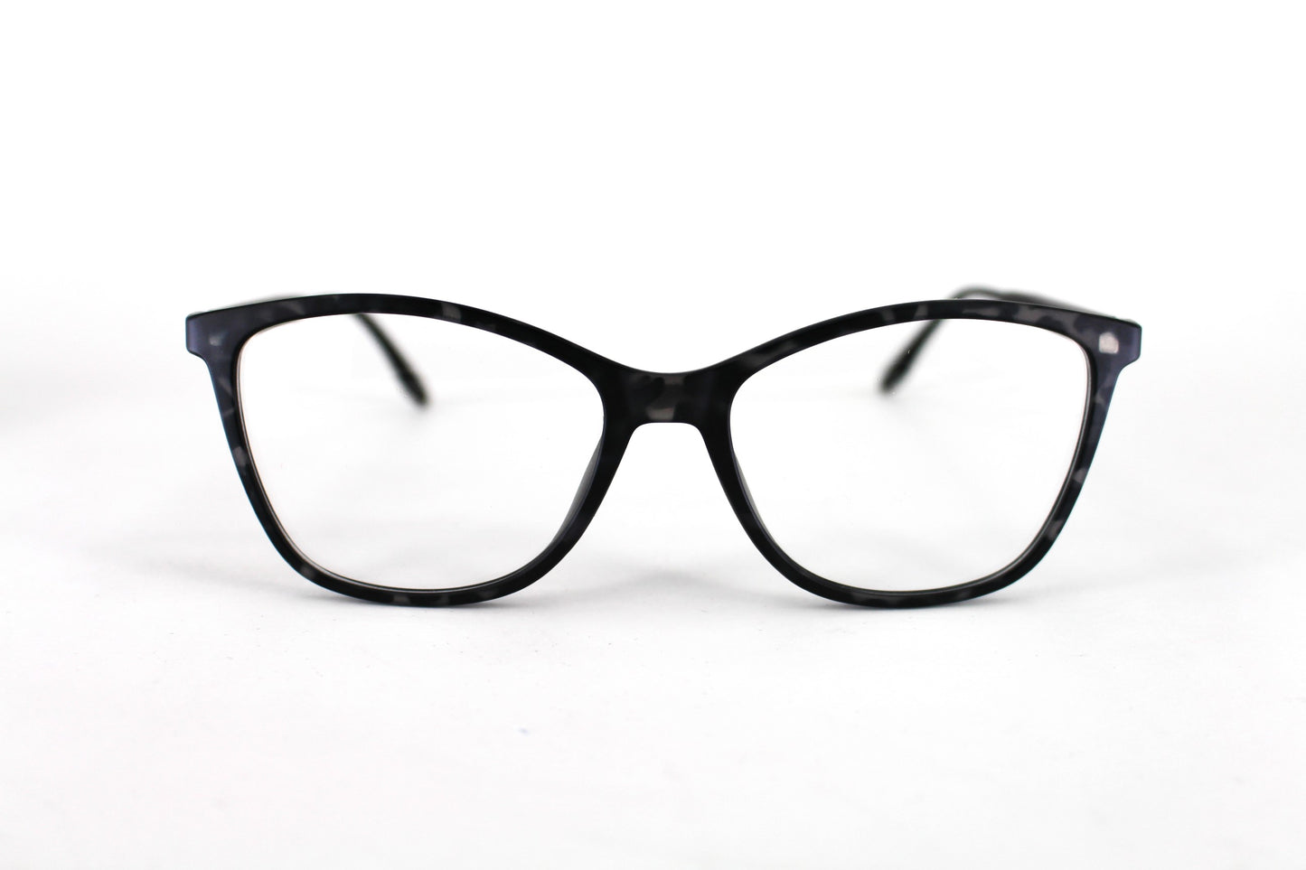 EyE M Trc186