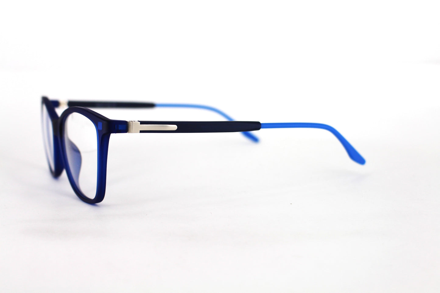 EyE M Trc 186B