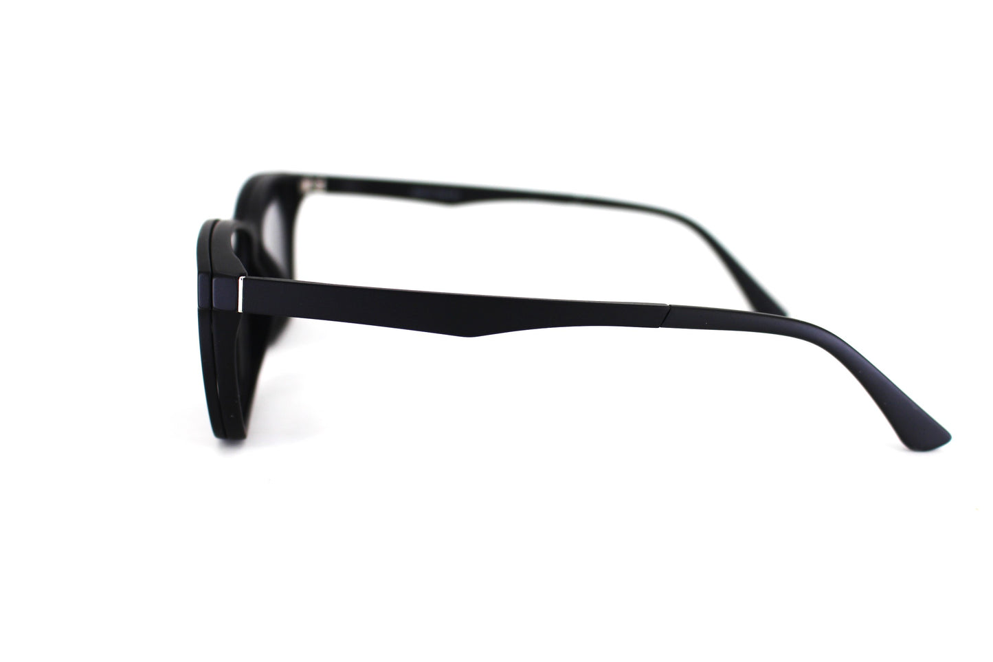 EyE M Trc 188