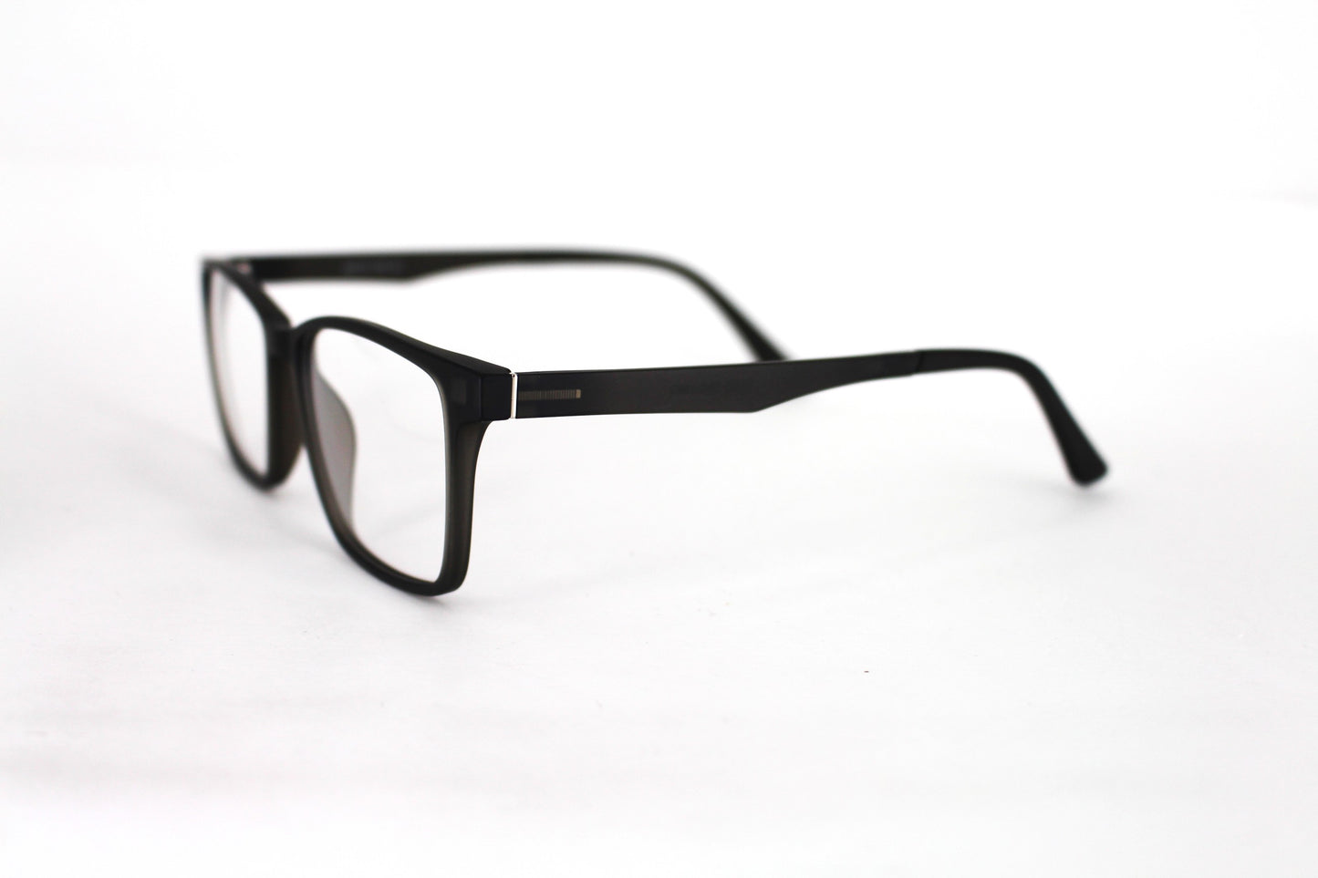 EyE M Trc 188C
