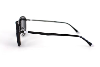 EyE M RR 10095 1