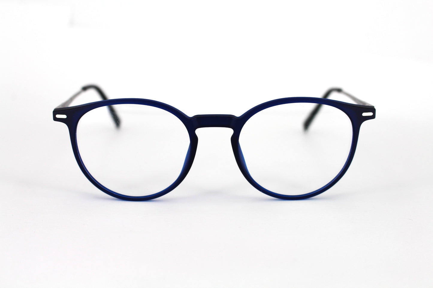 EyE M Trc195 c