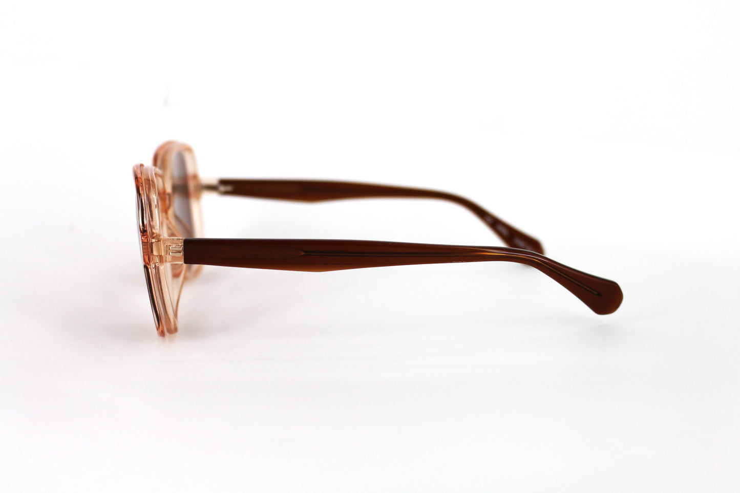 EyE M opl 226 c10